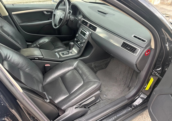 Volvo XC 70 cena 39900 przebieg: 265000, rok produkcji 2008 z Nekla małe 781
